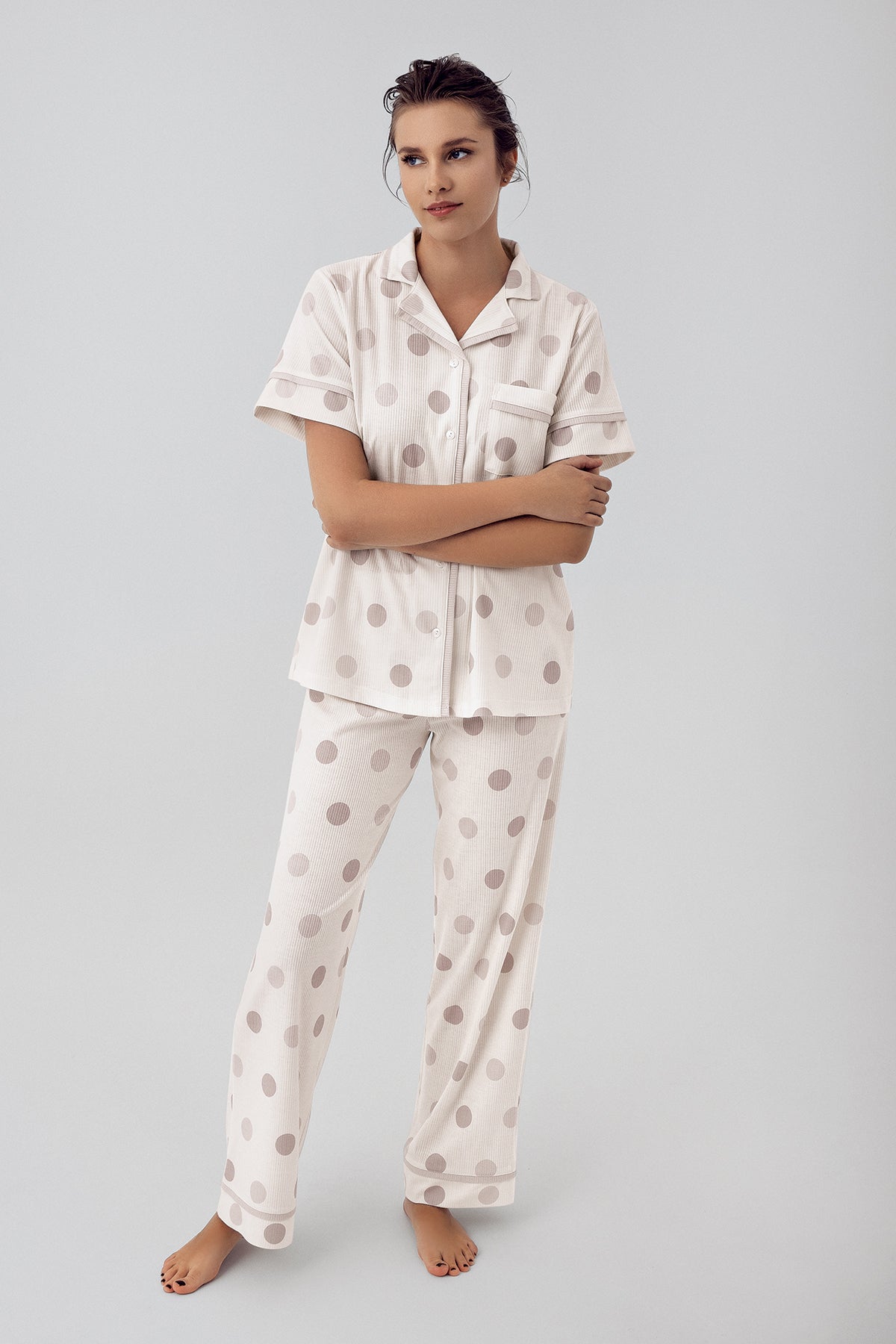 Puantiyeli Önden Düğmeli Lohusa Pijama Takımı - 16200