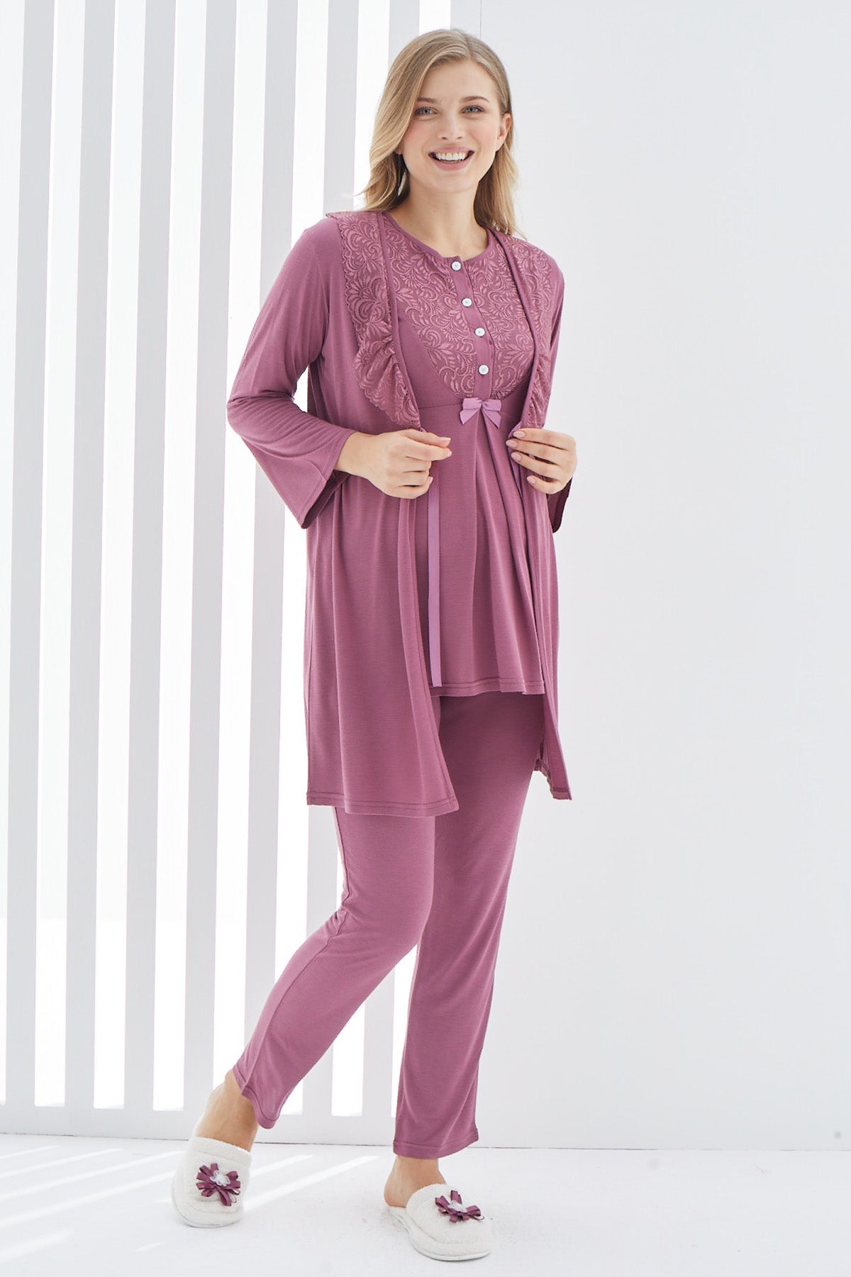 Dantelli Yaka Sabahlıklı Güpürlü Lohusa Pijama Takımı - 3403
