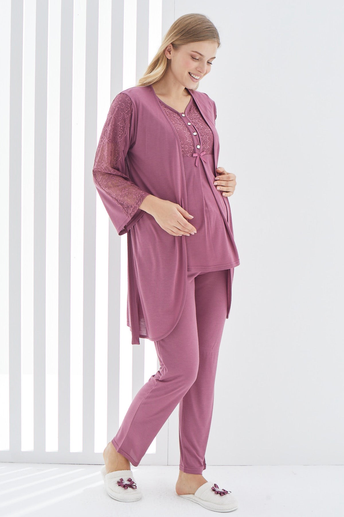 Dantelli Kol Sabahlıklı Güpürlü Lohusa Pijama Takımı - 3401