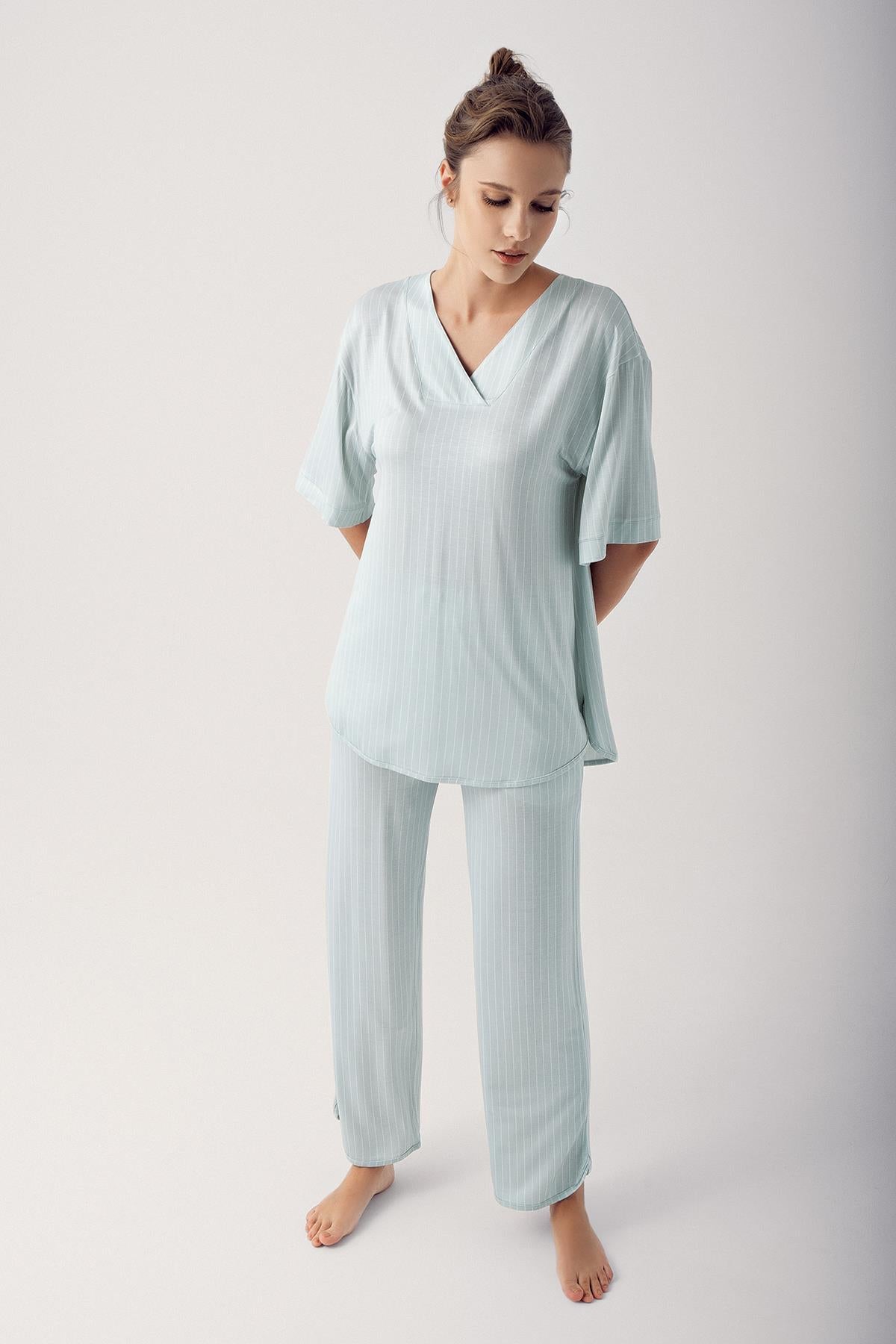 Kadın Çizgili Kısa Kollu Likralı Viskoz Pijama Takımı 14212