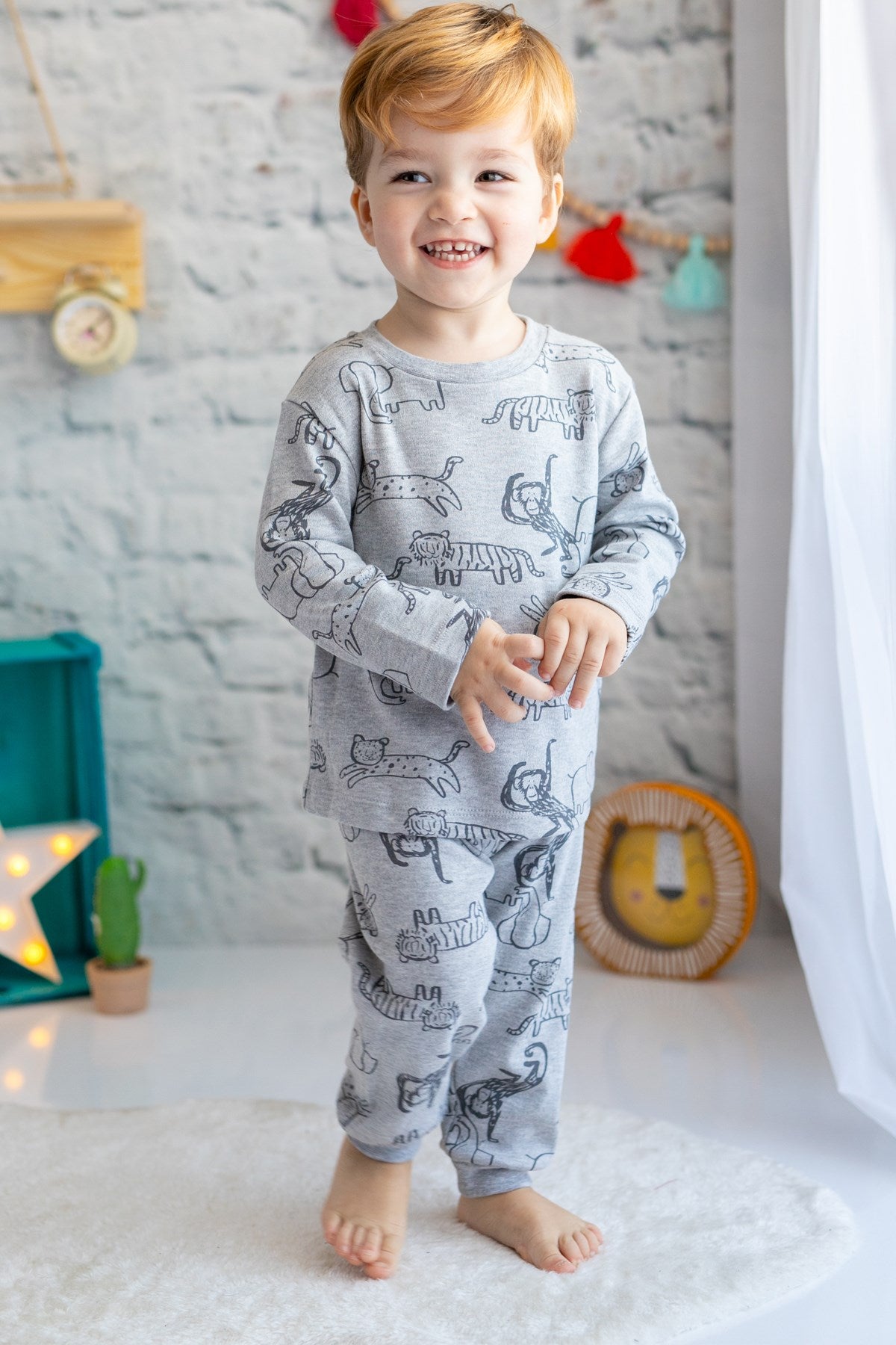 Erkek Çocuk Gri Hayvan Desenli Pijama Takımı-2