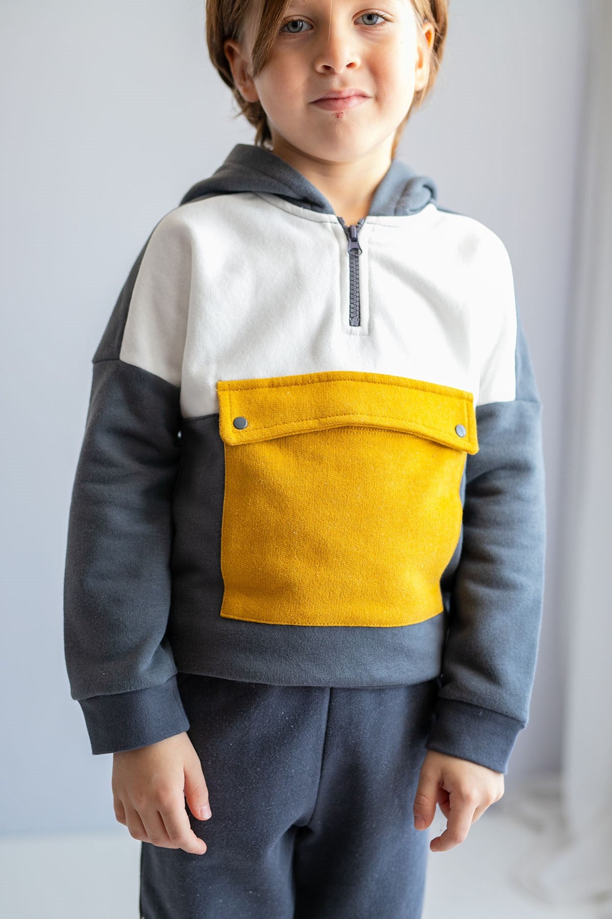Erkek Çocuk Kapüşonlu Renkli Spor Sweatshirt (2-7yaş)-0
