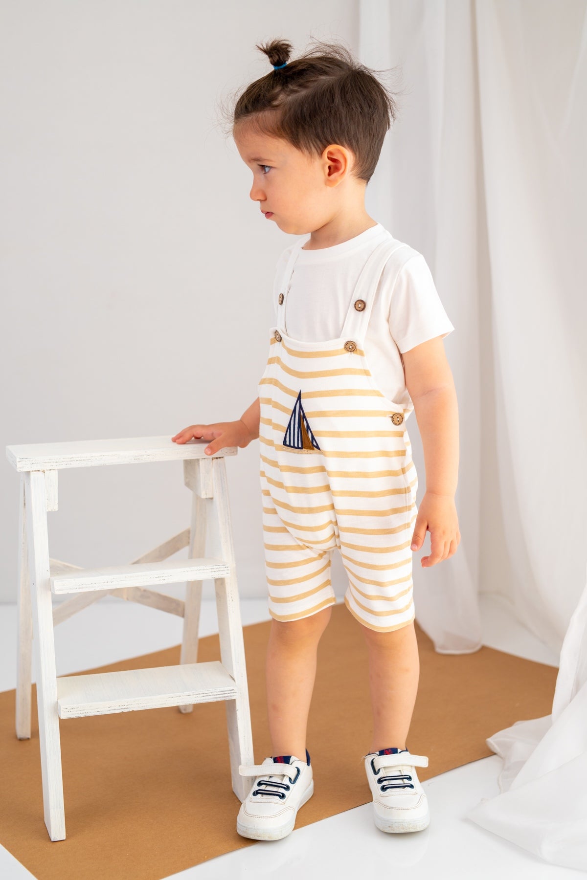 Erkek Bebek Ekru Yelken Desenli Çıtçıtlı Salopet ve T-Shirt Takım (6ay-4yaş)-0