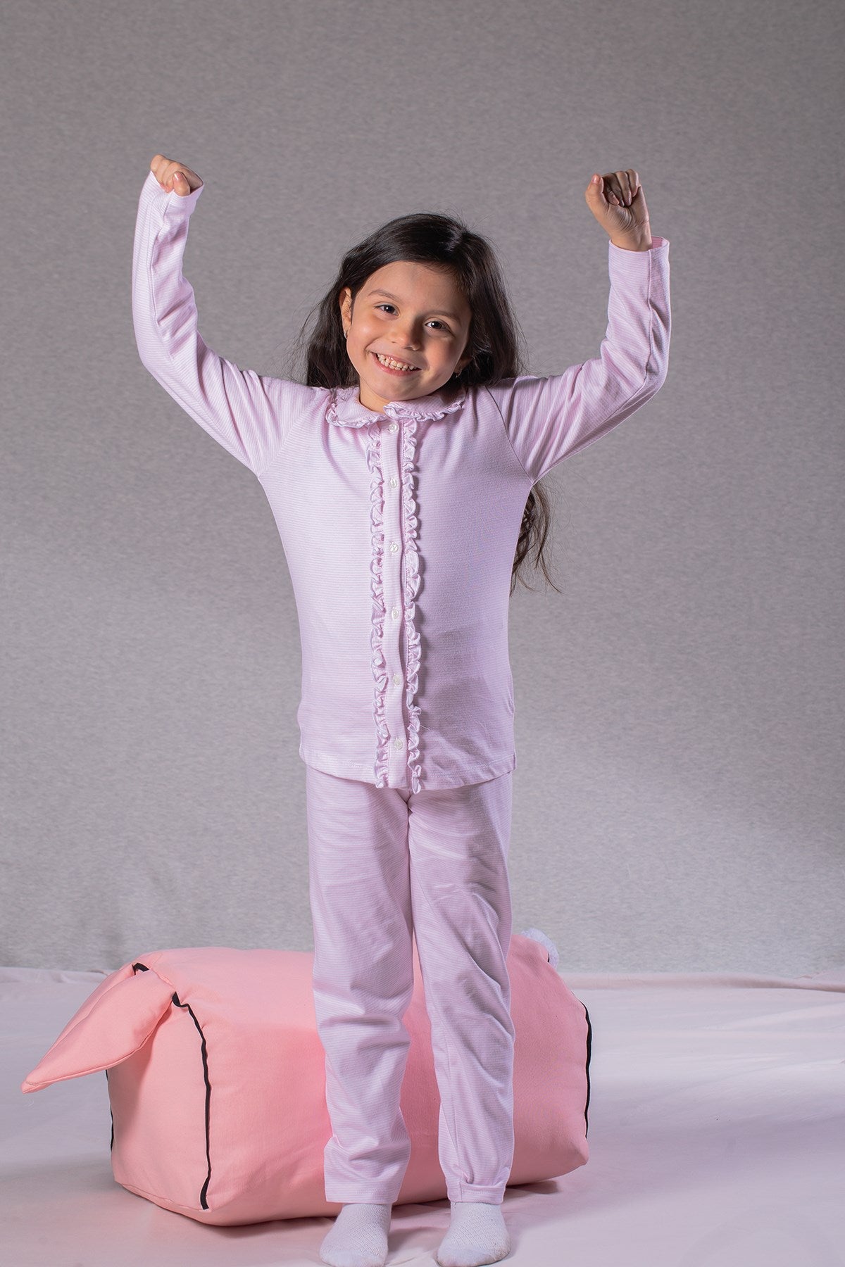 Kız Çocuk Pembe Fırfırlı Önü Düğmeli Pijama Takımı (2-7yaş)-0