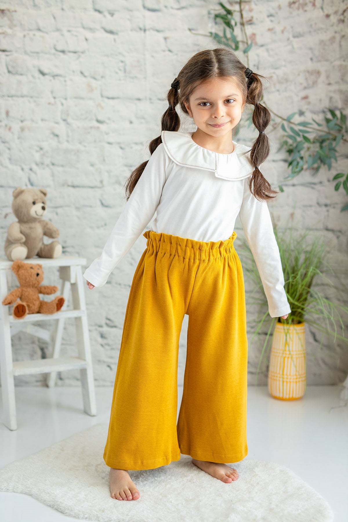 Kız Çocuk Sarı Esnek Bel Pantolon (2-7yaş)-1