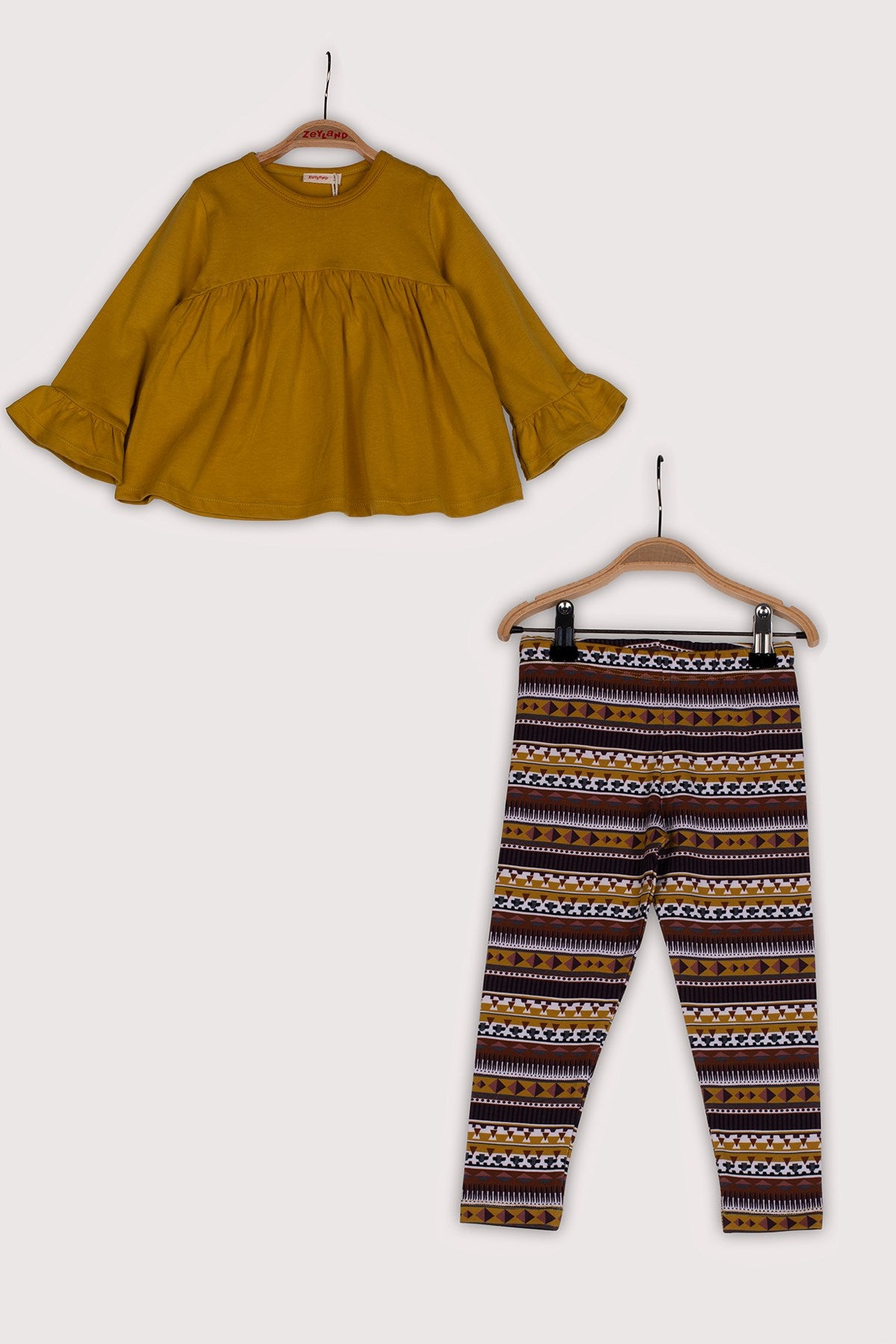 Kız Çocuk Sarı Etnik Desenli Kolları Fırfırlı Bluz ve Tayt Takım (2-7yaş)-1
