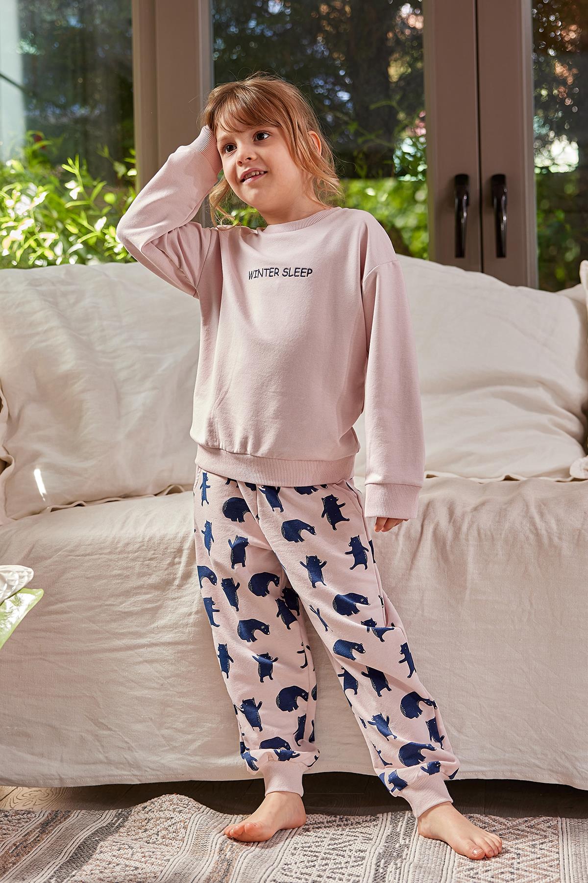 Kız Çocuk Yazı Nakışlı Pijama Takımı-1