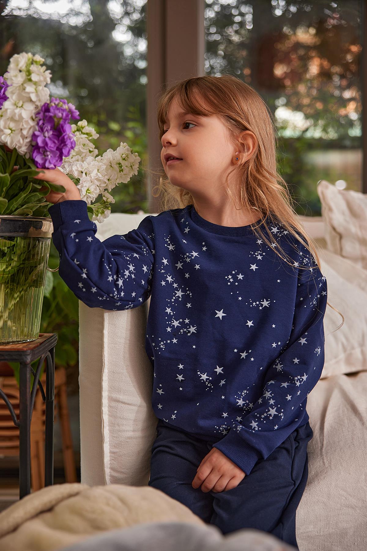 Kız Çocuk Yıldız Desenli Pijama Takımı-1