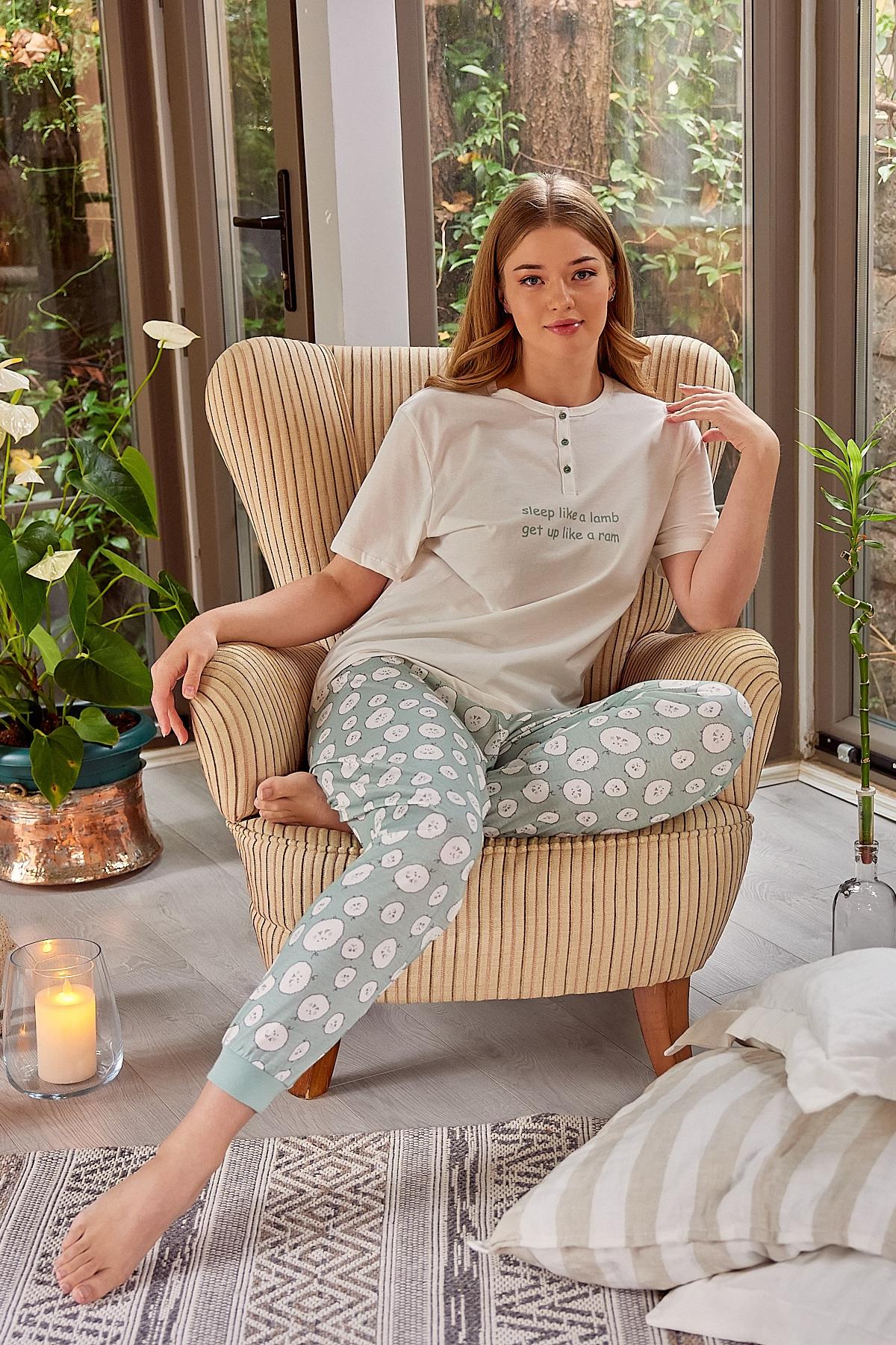 Kadın Kısa Kollu Pijama Takımı-1