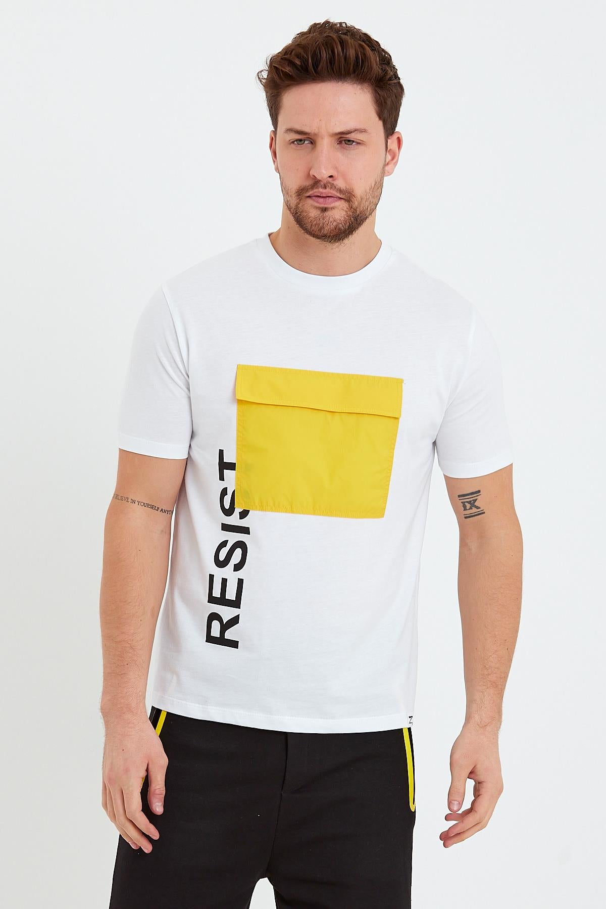 Erkek Resist Baskılı Cepli T-Shirt-0