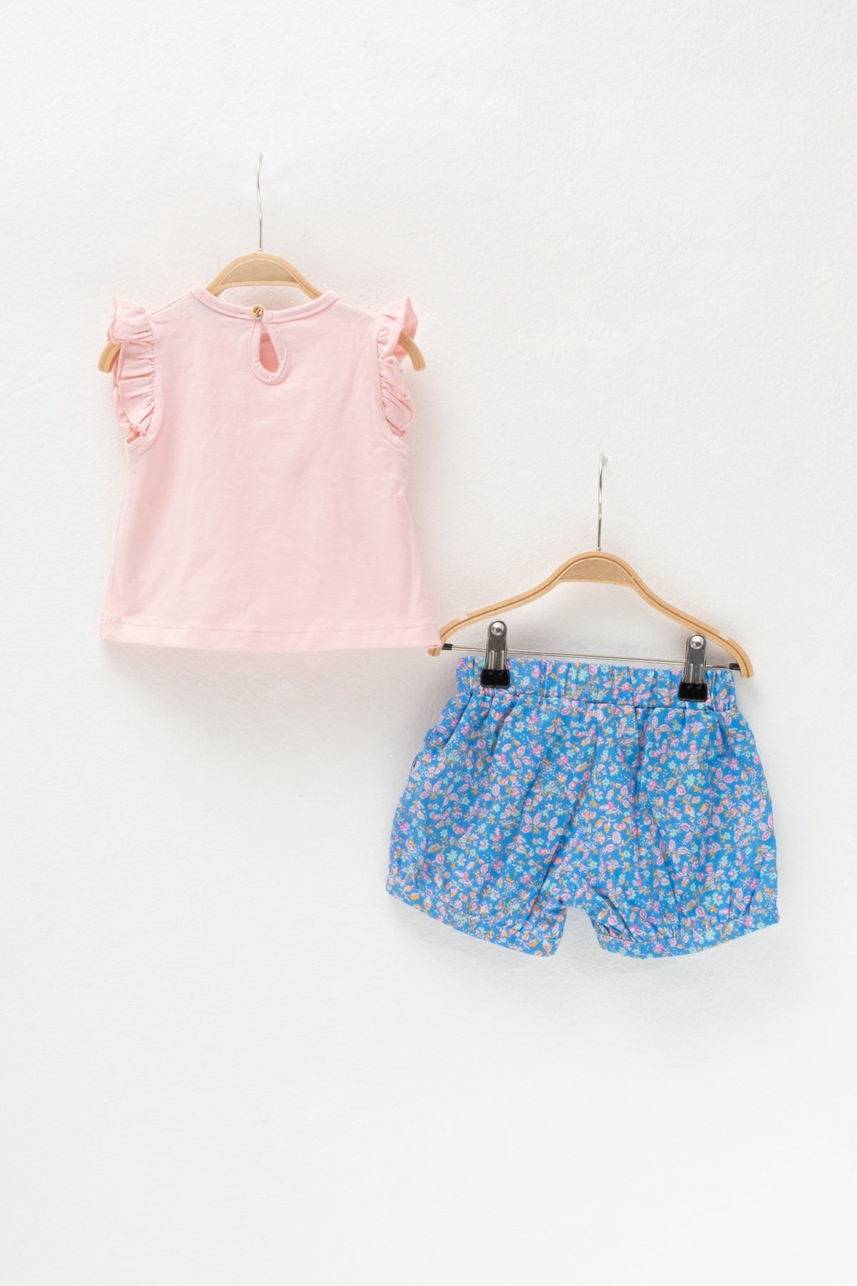 Kız Bebek Kolları Fırfırlı T-Shirt ve Çiçekli Cepli Şort Takım (3-36ay)-2